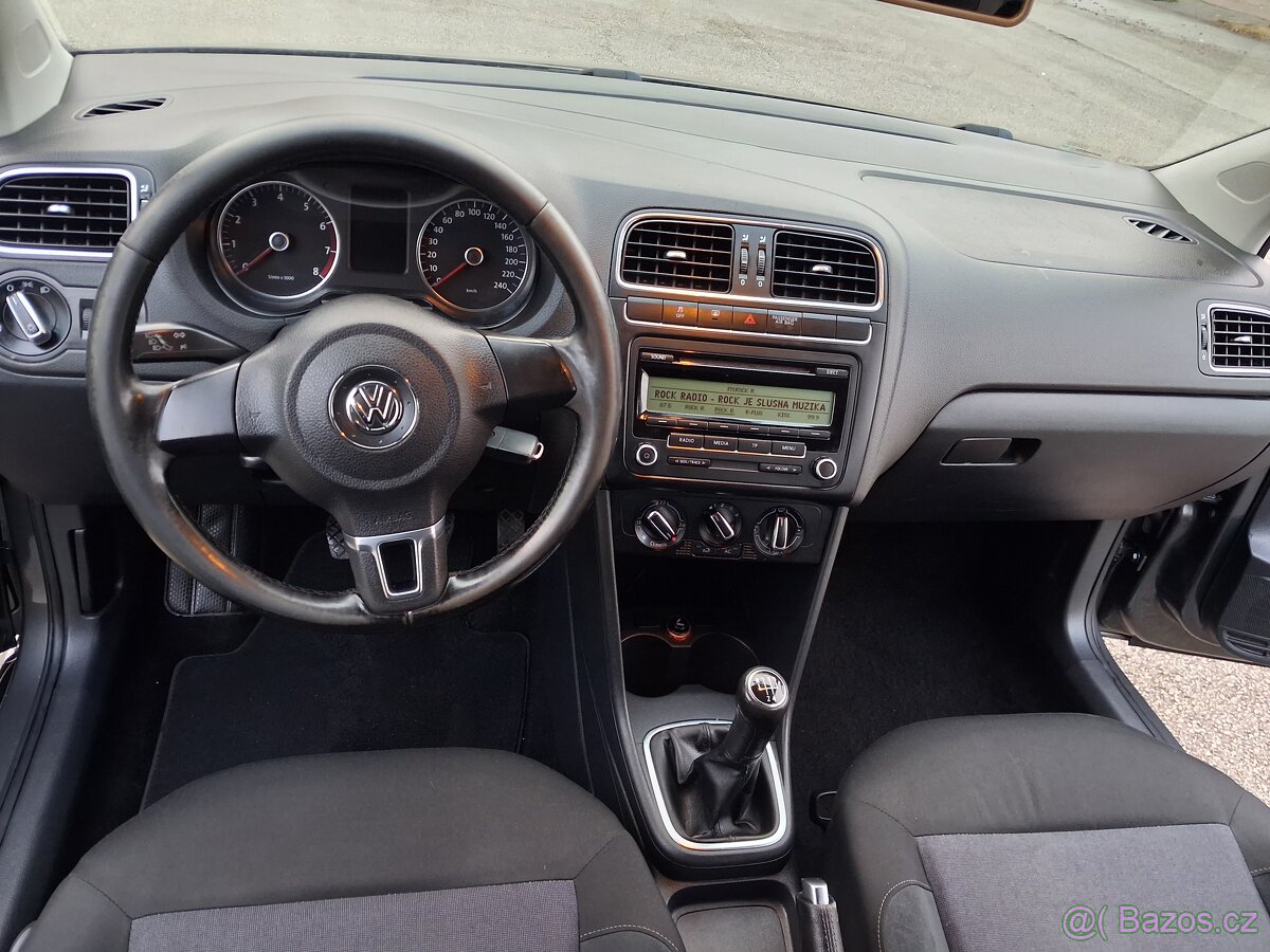 Volkswagen Polo 1.4 i - 18