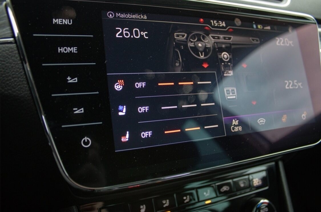 Škoda Superb 2.0 TDI DSG 2019 - 18