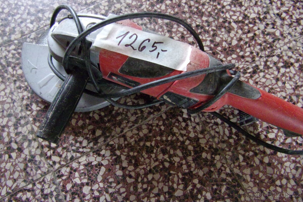 Aku šroubováky a rozbrušovačky - 18