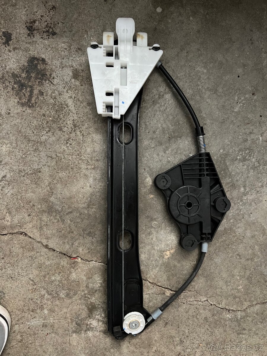 Alfa Romeo 159 TI - některé díly (prosím čtěte níže) - 18