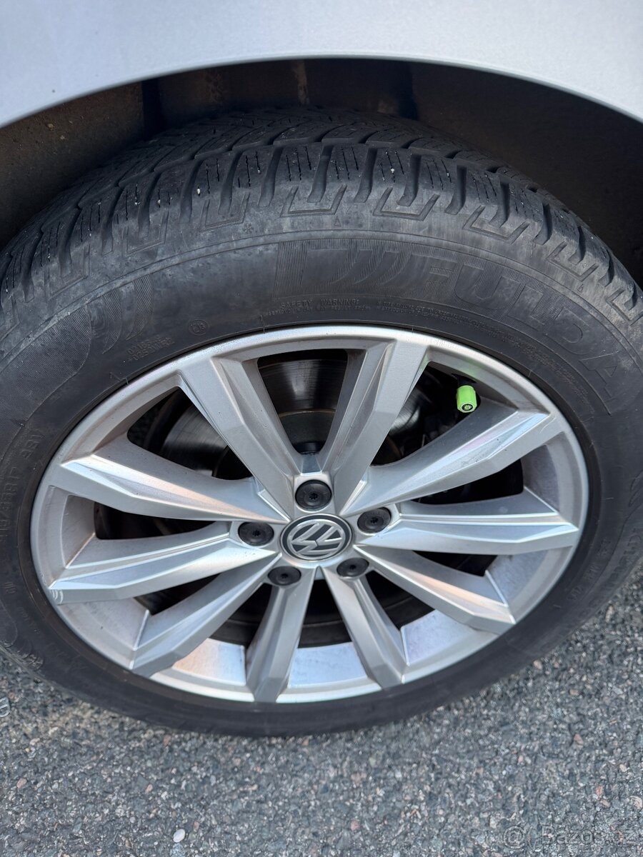 Prodáme Volkswagen Passat - 18
