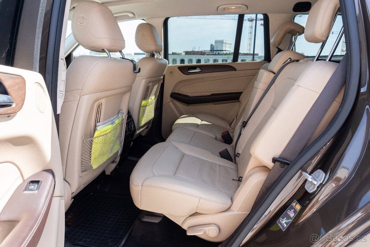 Mercedes-Benz GLS 350d 4Matic - 18