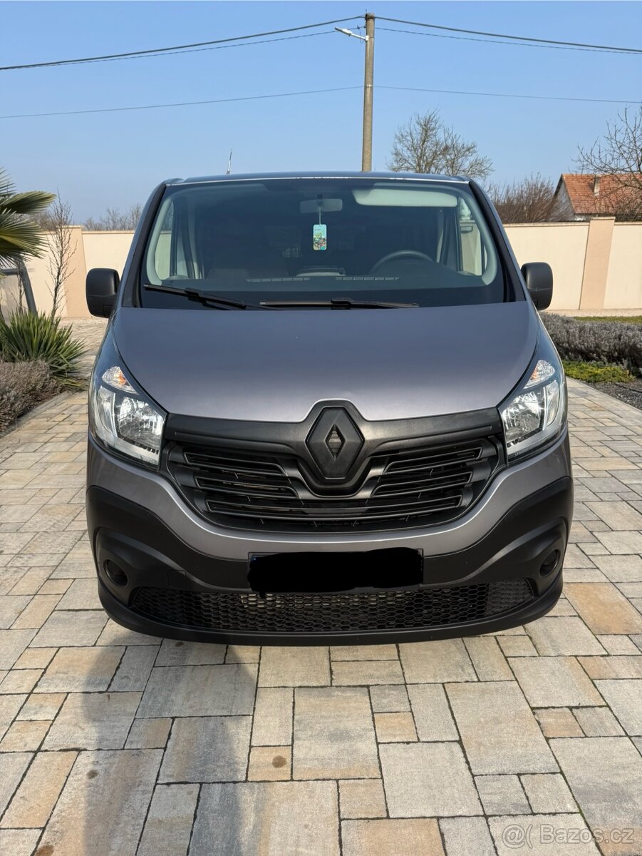 Renault Trafic 8-miestny | r. 2014 (model 2015) | TOP stav | - 18