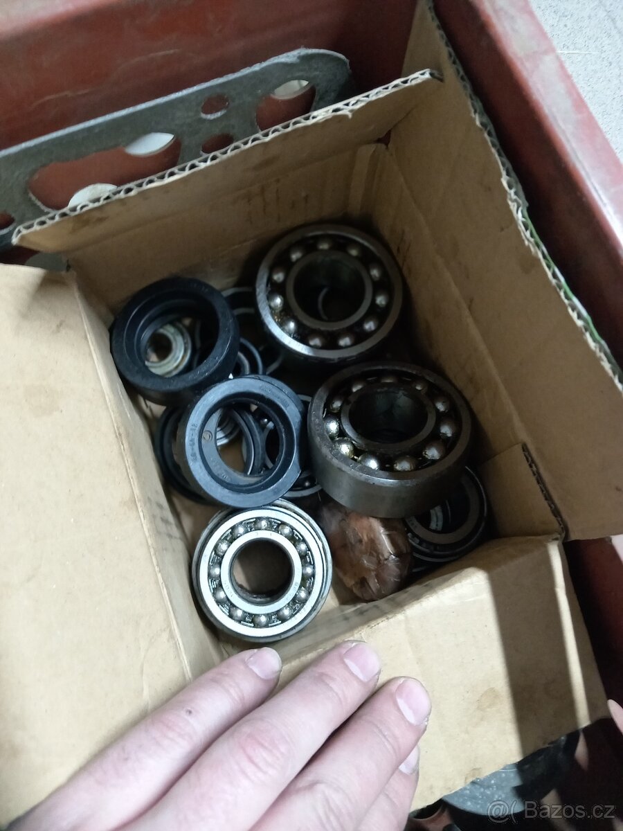 Náhradní díly Škoda 120L - 18