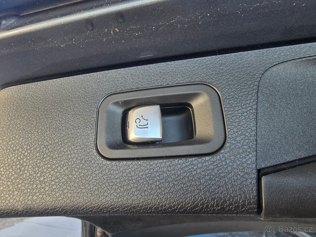 Mercedes Benz E400d,4MATIC,3.0D,250kW,rok 12/2018 - 18