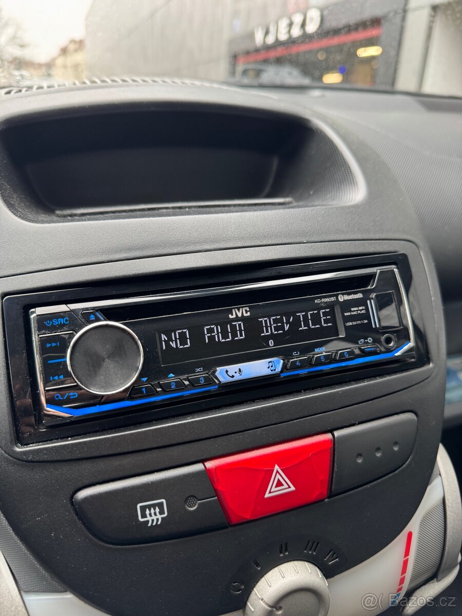 Peugeot 107, 1.0 , rok 2006 - 18