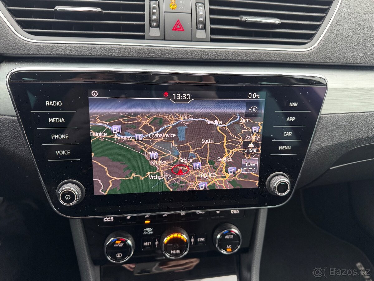 Škoda Superb III COMBI TDi 2018 MOŽNO NA SPLÁTKY - 18