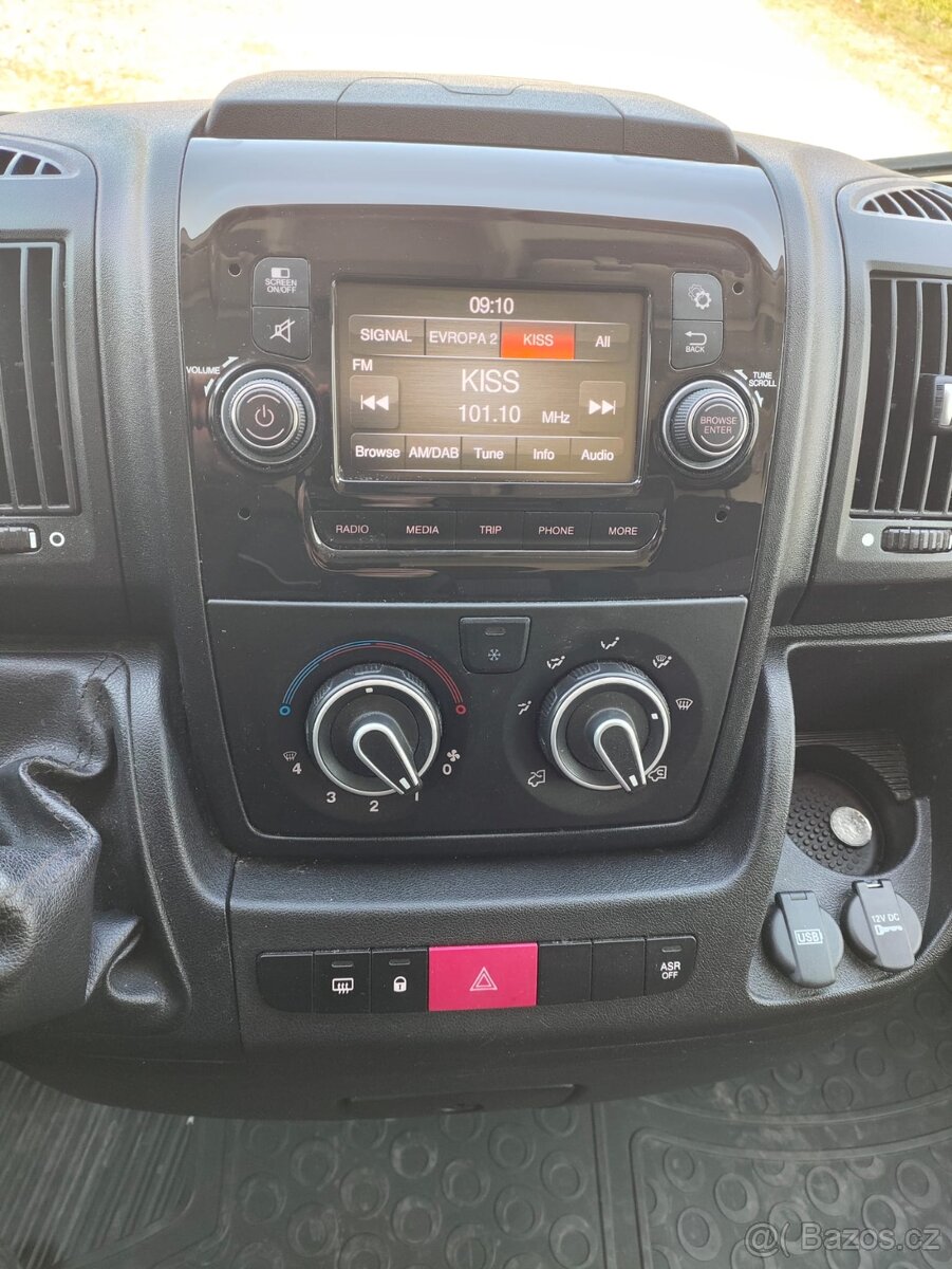 Dodávka Peugeot Boxer L3H2 - 18