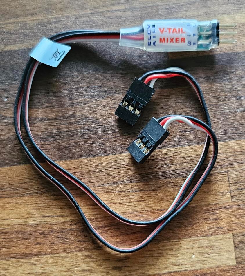 Modelářská bižutérie prodloužení, přepínače, konektory 265ks - 18