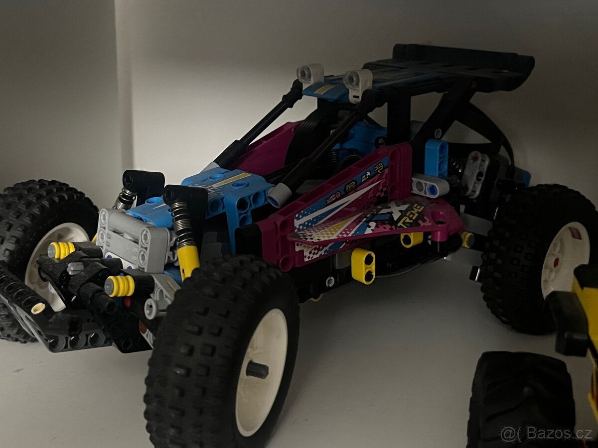 Lego Technic 42127 , 42124 - 18