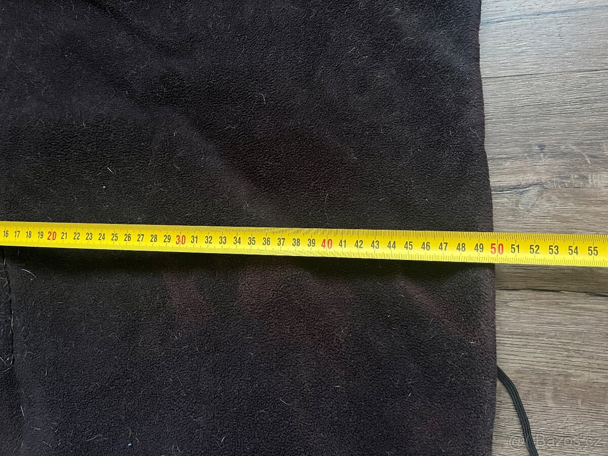 Věci na psa +- 30 kg - 18