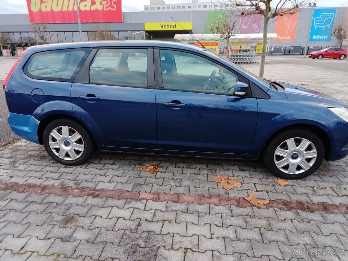 Prodám Ford Focus Combi 1.6TDCI 74KW Trend D r.v. 2008 - 18