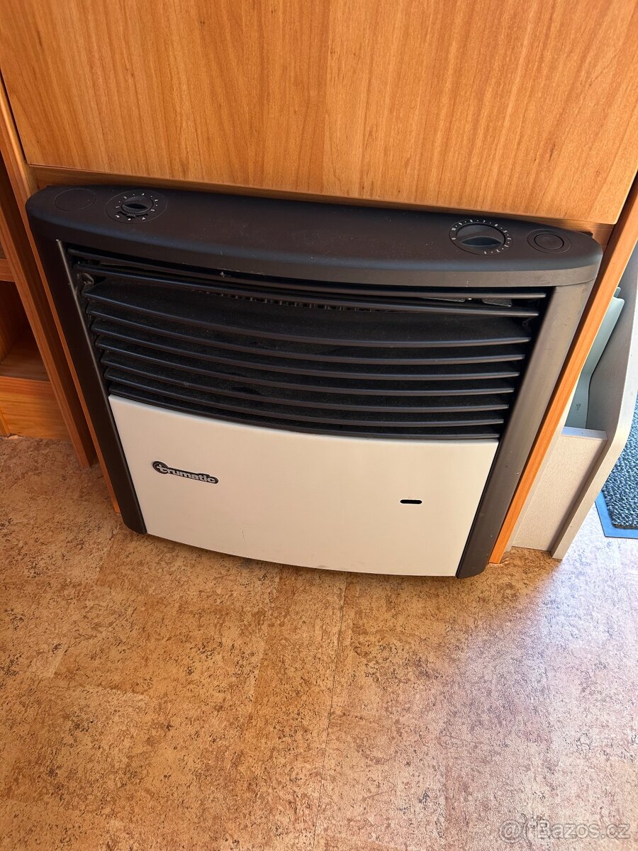 Prodám karavan Bürstner Flipper 460 TS. - 18