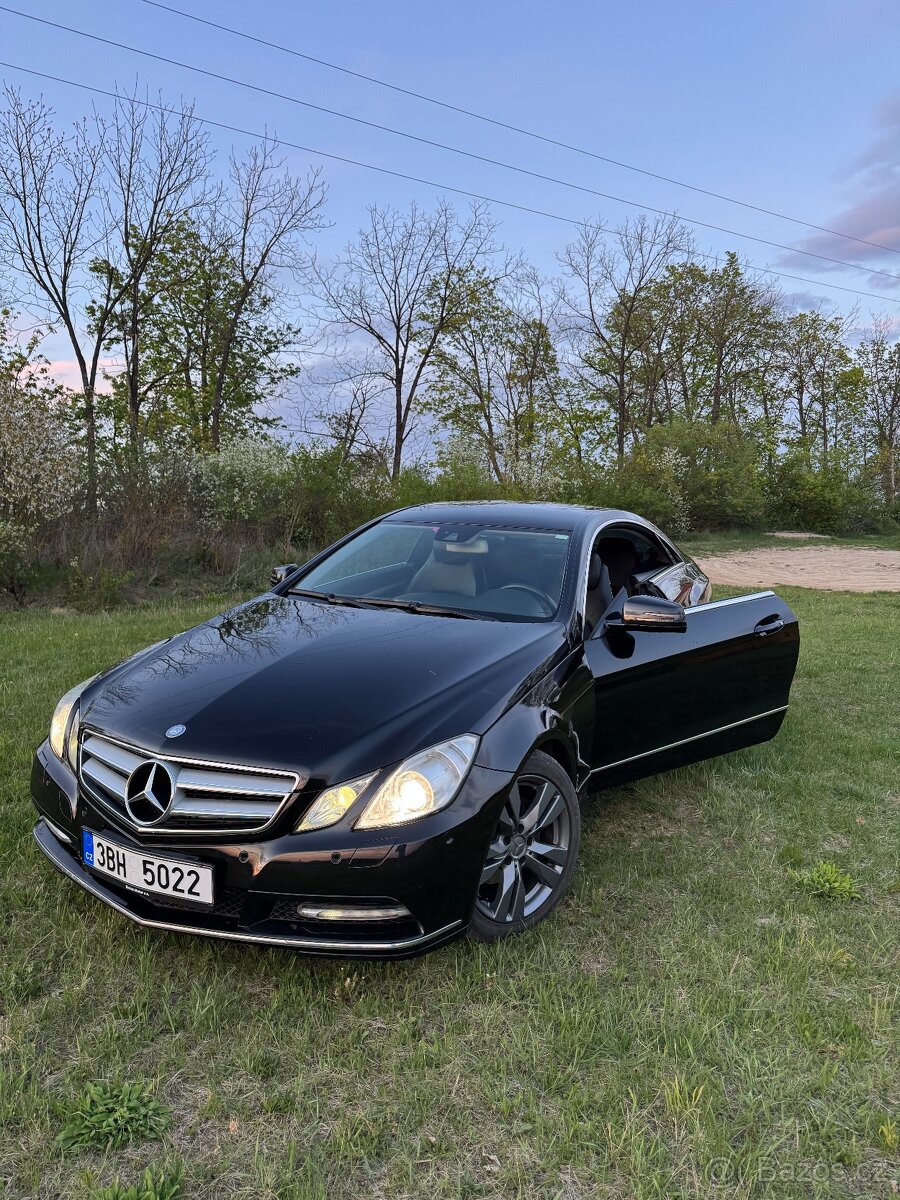 Třídy E 220CDI Coupé 125kw - 18