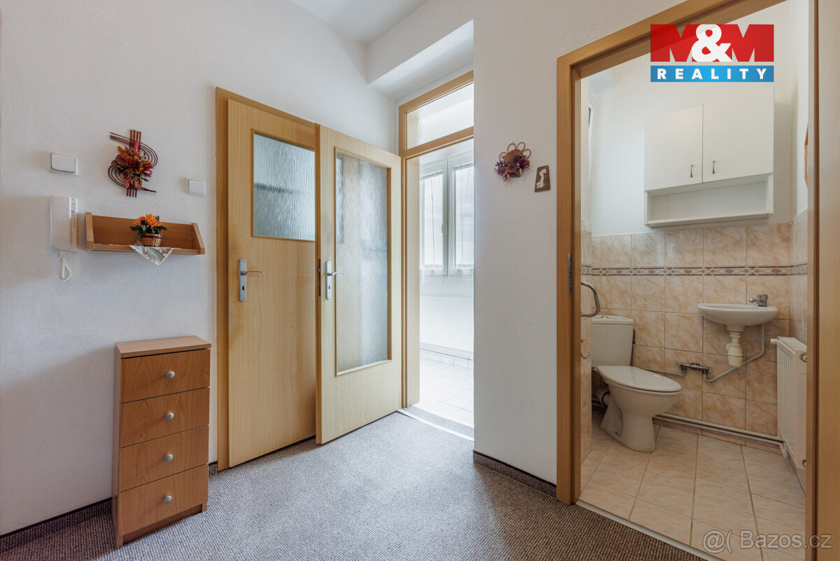 Prodej bytu 3+1, 78 m², Karlovy Vary, ul. Nad Dvorem - 18