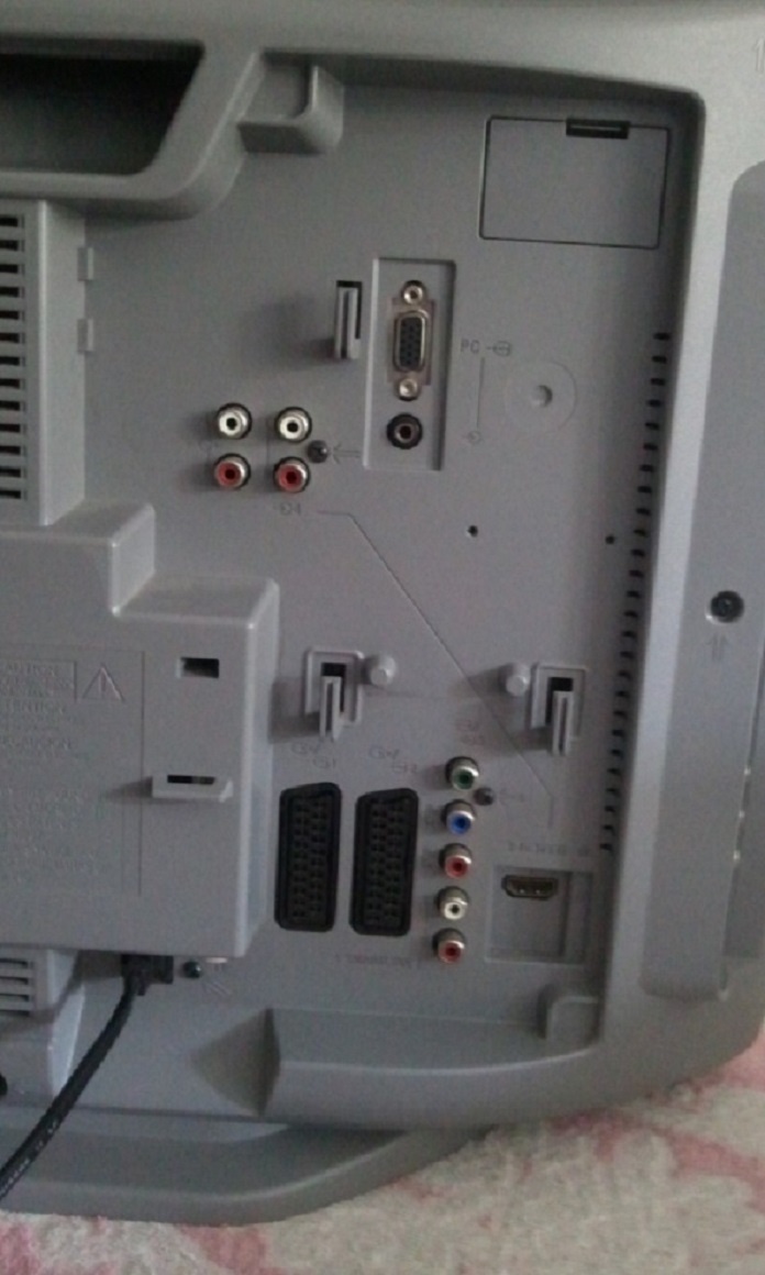 Sony Bravia KDL 20B 4030 - 18