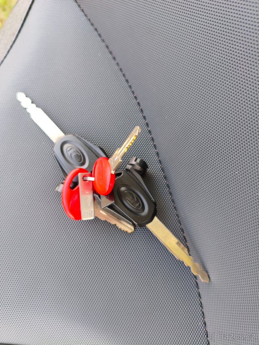 Kymco X-town 125i ABS CZ TP - 18