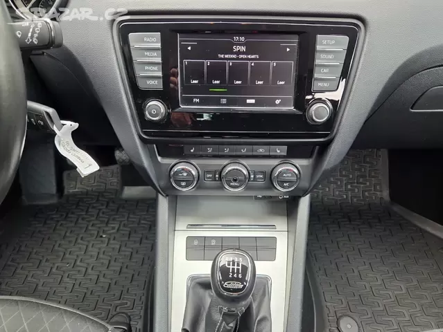 Octavia 1.4TSI 110kW,Edition,2015,xenon,serviska - 18