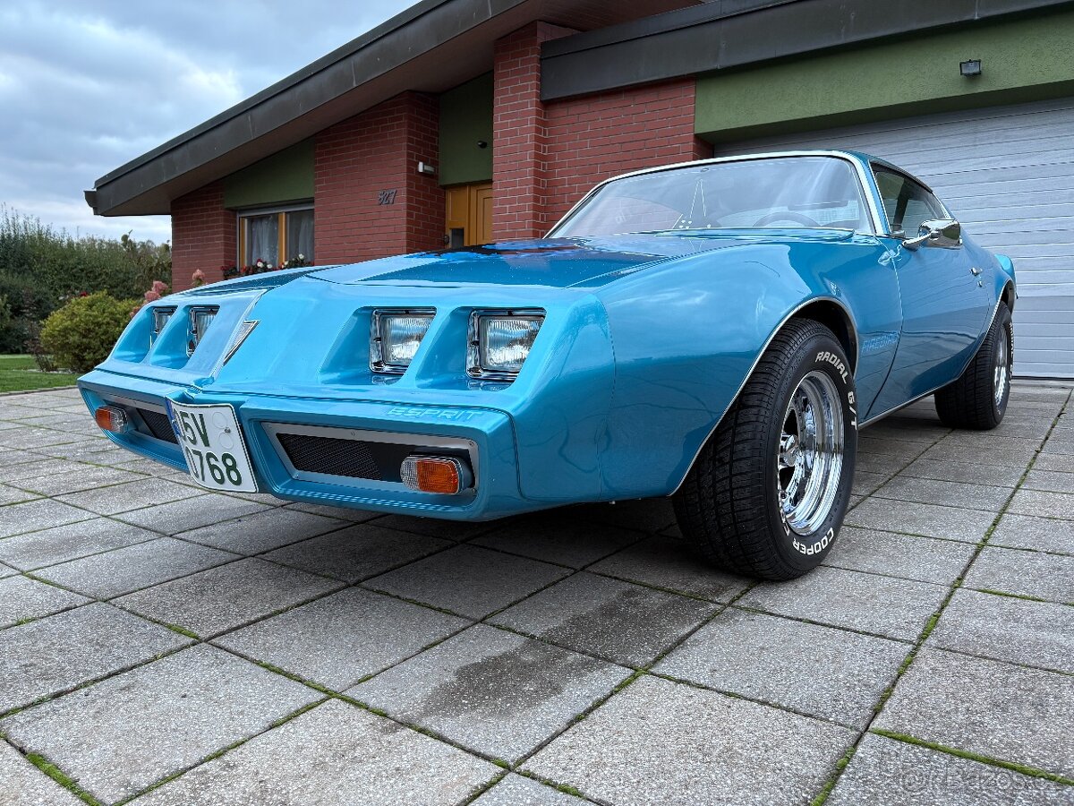 Pontiac Firebird - 18