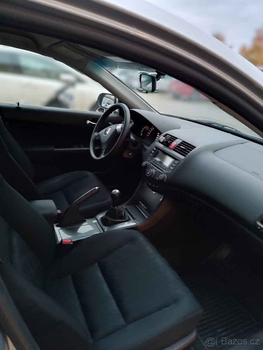 Honda Accord VII sedan (CL7) 2.0 VTEC - 18