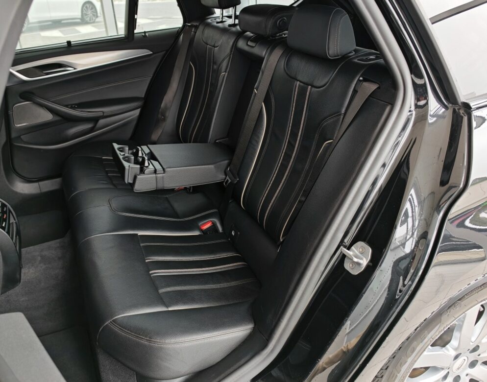 BMW Rad 5 Touring 530i xDrive A/T - 18