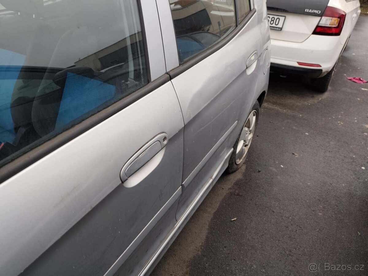 Kia Picanto 1.1 - 18