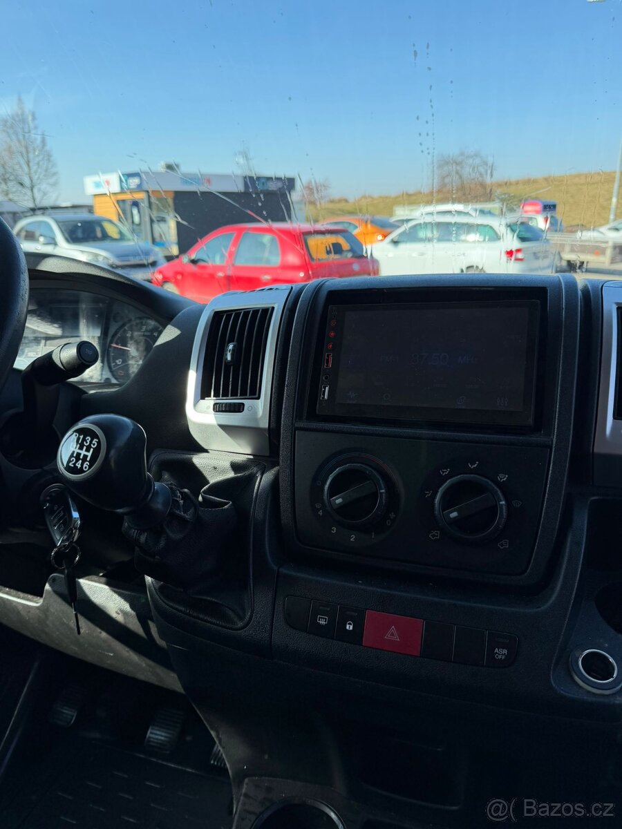 Fiat Ducato valník 2.3 Multijet 130 (96 kW)spaní - 18