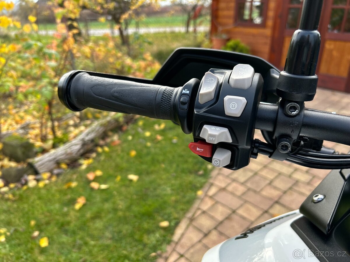 Triumph Tiger 900 GT - 18