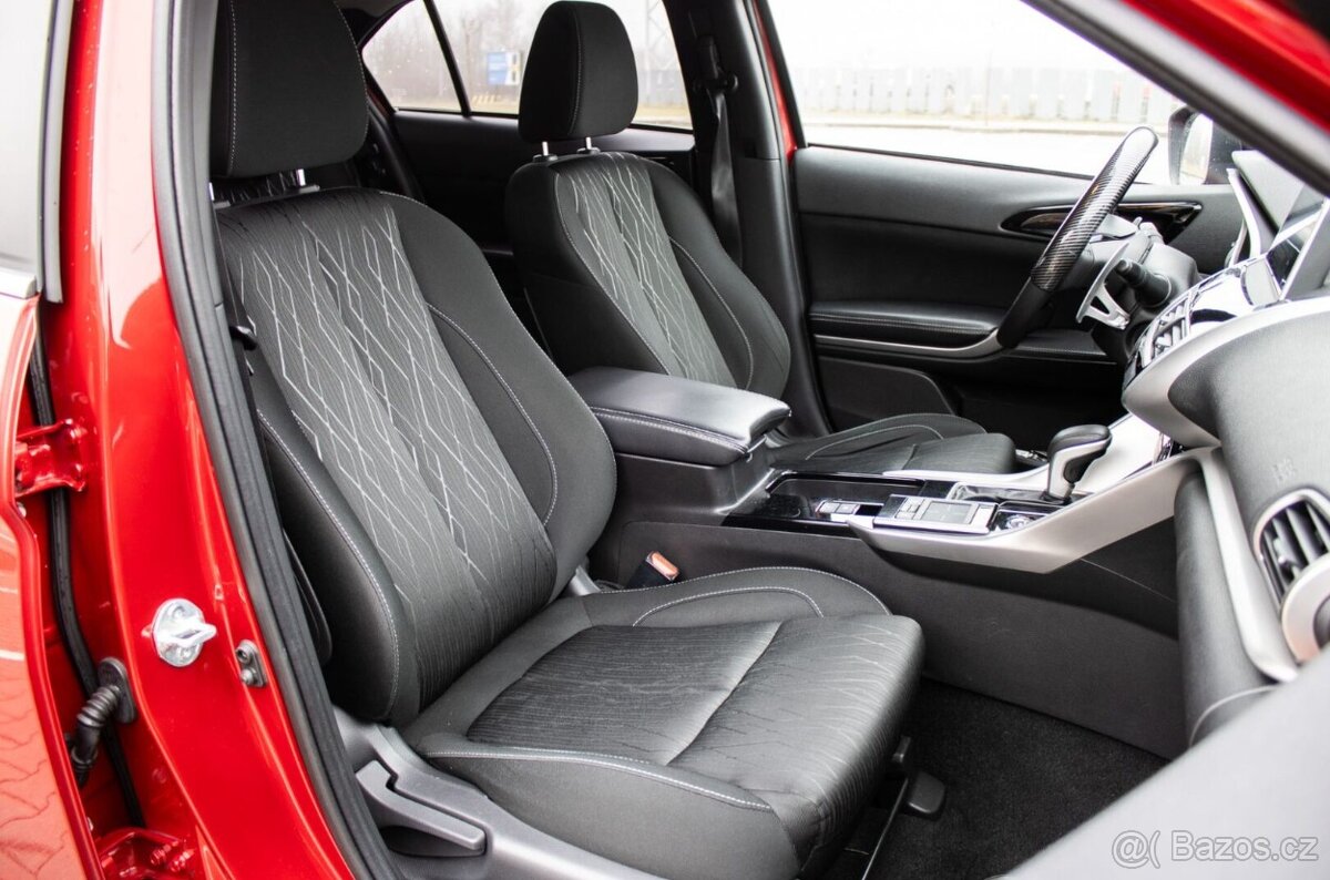 Mitsubishi Eclipse Cross 1.5T MIVEC Intense CVT 4WD, (2019) - 18