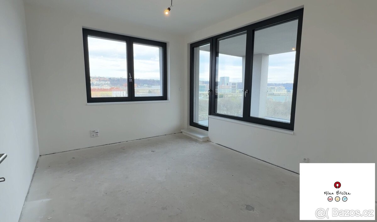 Prodej bytu 4+kk 119 m², Praha - Vysočany, ev.č. 00091 - 18