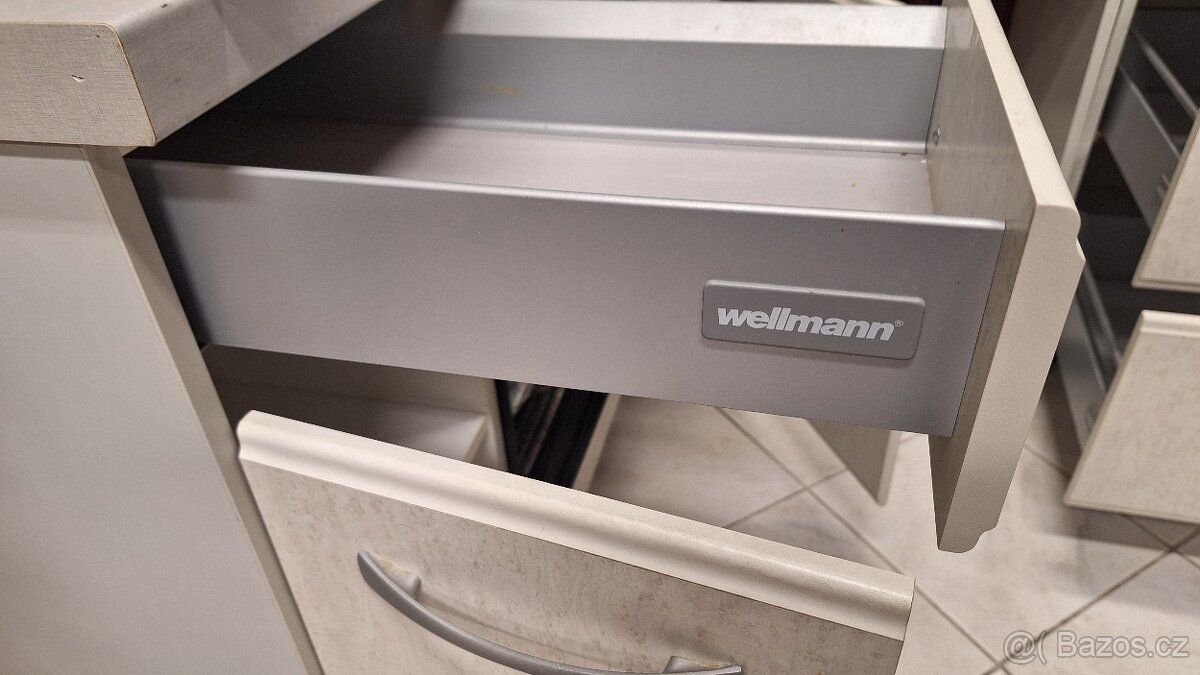 Rohová kuchyňská linka německé výroby - 18