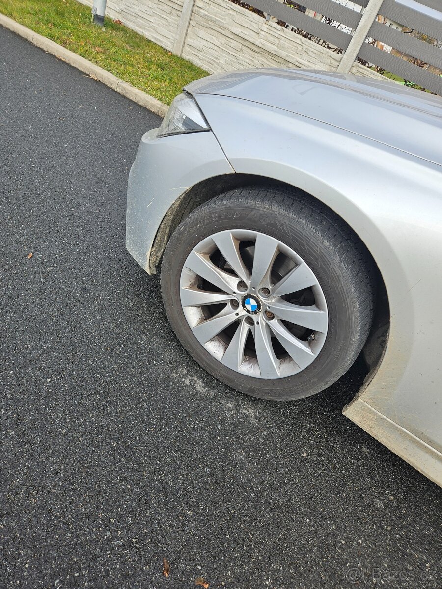 BMW 320d xDrive - 18