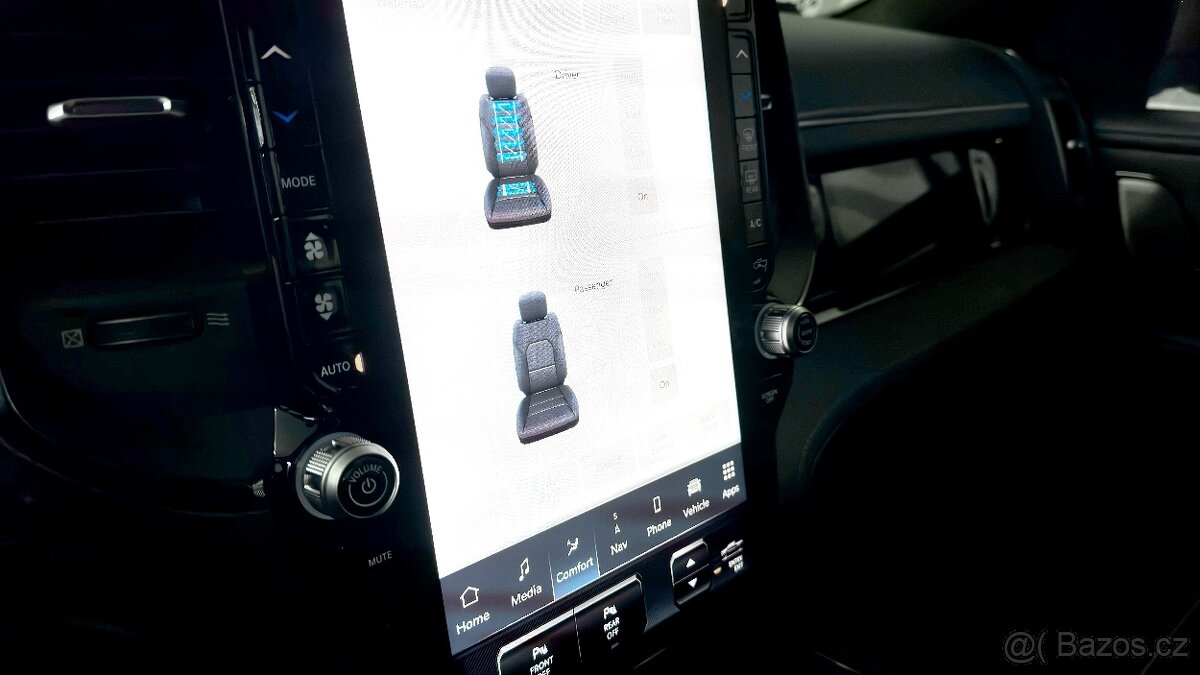 DODGE RAM, NIGHT EDITION / 1500 SST H.O. - 18