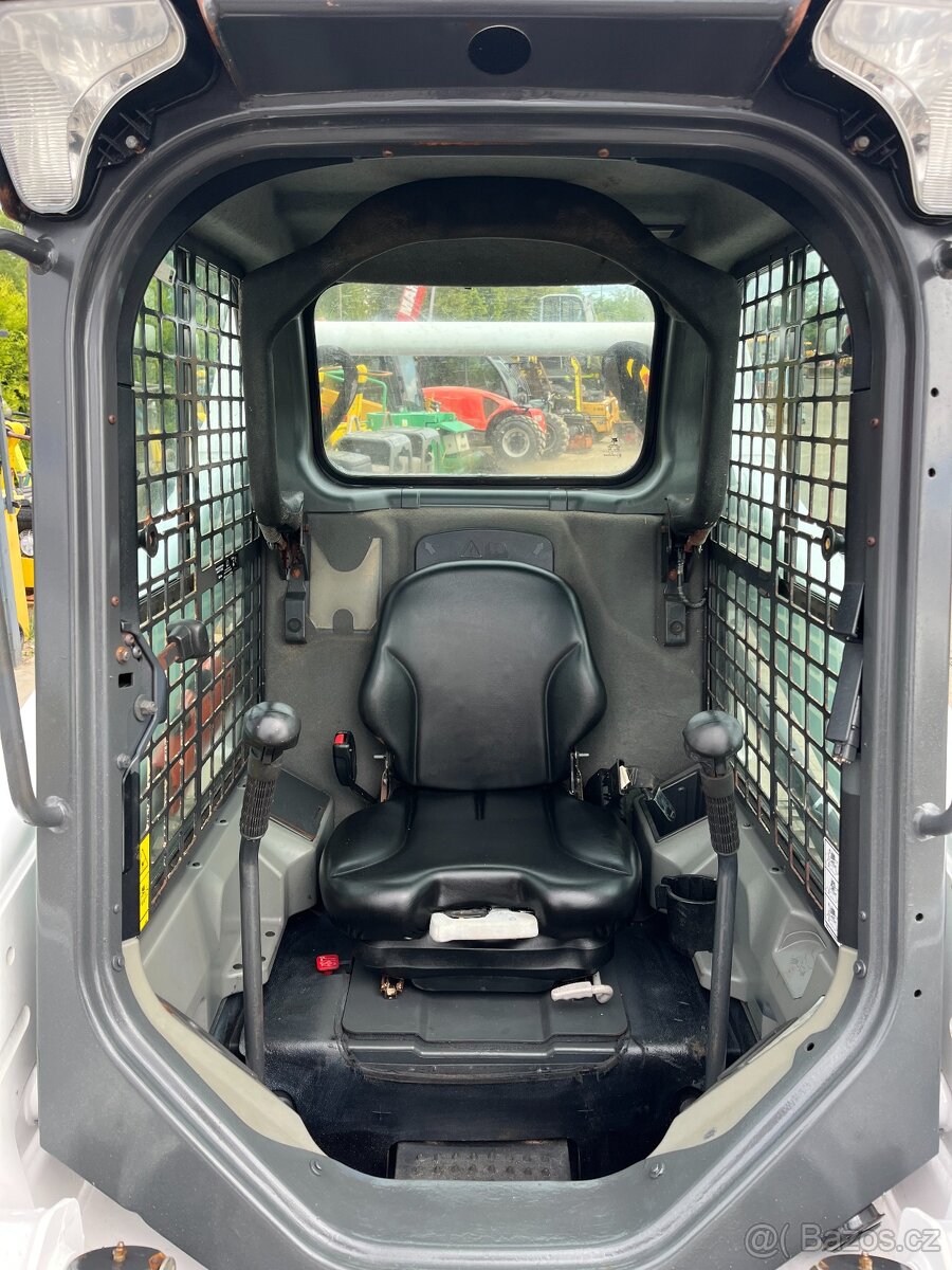 Nakladač smykovy Bobcat S530, nové pneumatiky UNC, CAT, - 18