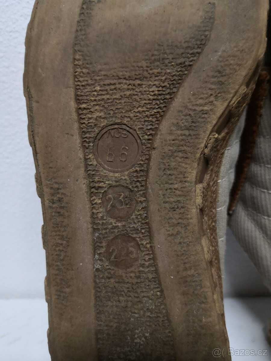 Starožitné topánky Safari - 18