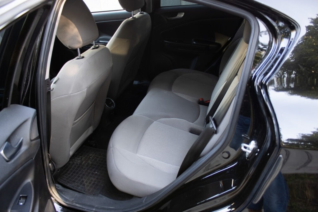 Alfa Romeo Giulietta (2015) - 18