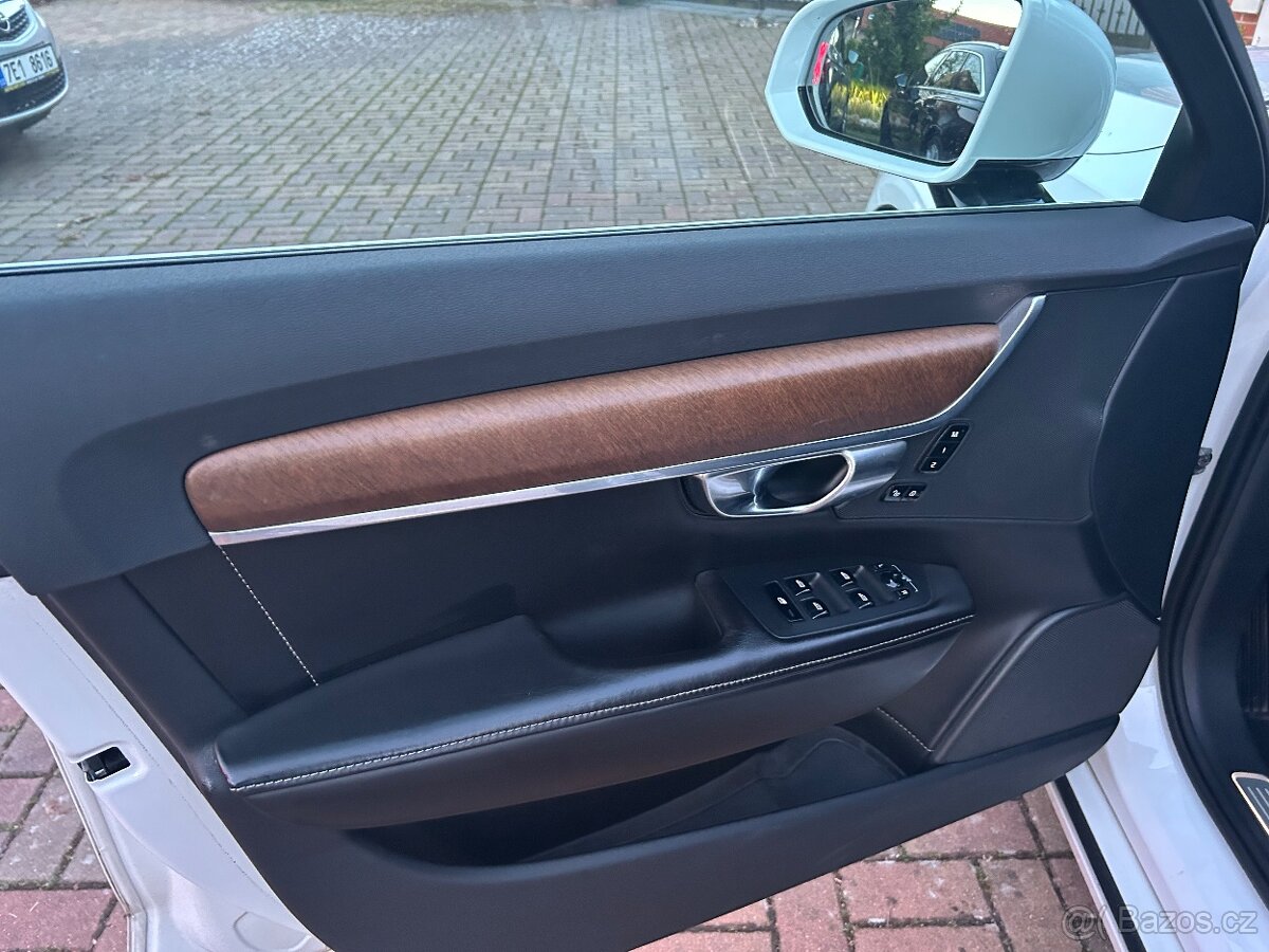 Volvo V90 D4 2.0d 140kw r.v.2017 Inscription full led Top - 18