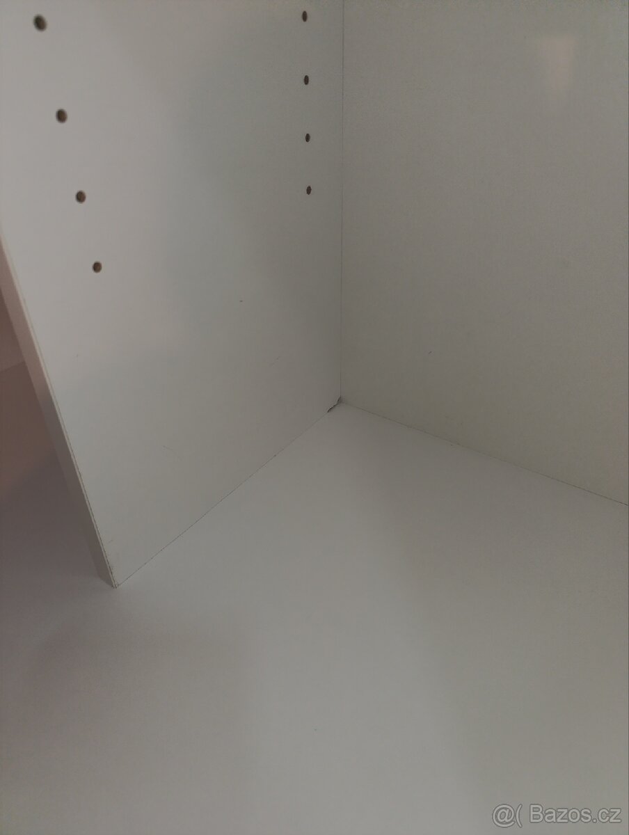 Bílý psací/pracovní stůl s regálem/policemi ELIAS - 18