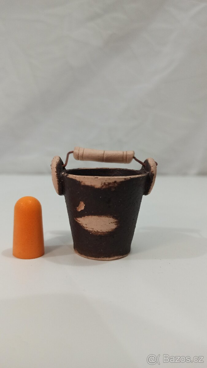 Keramické figurky, dekorace, ozdoby - 18