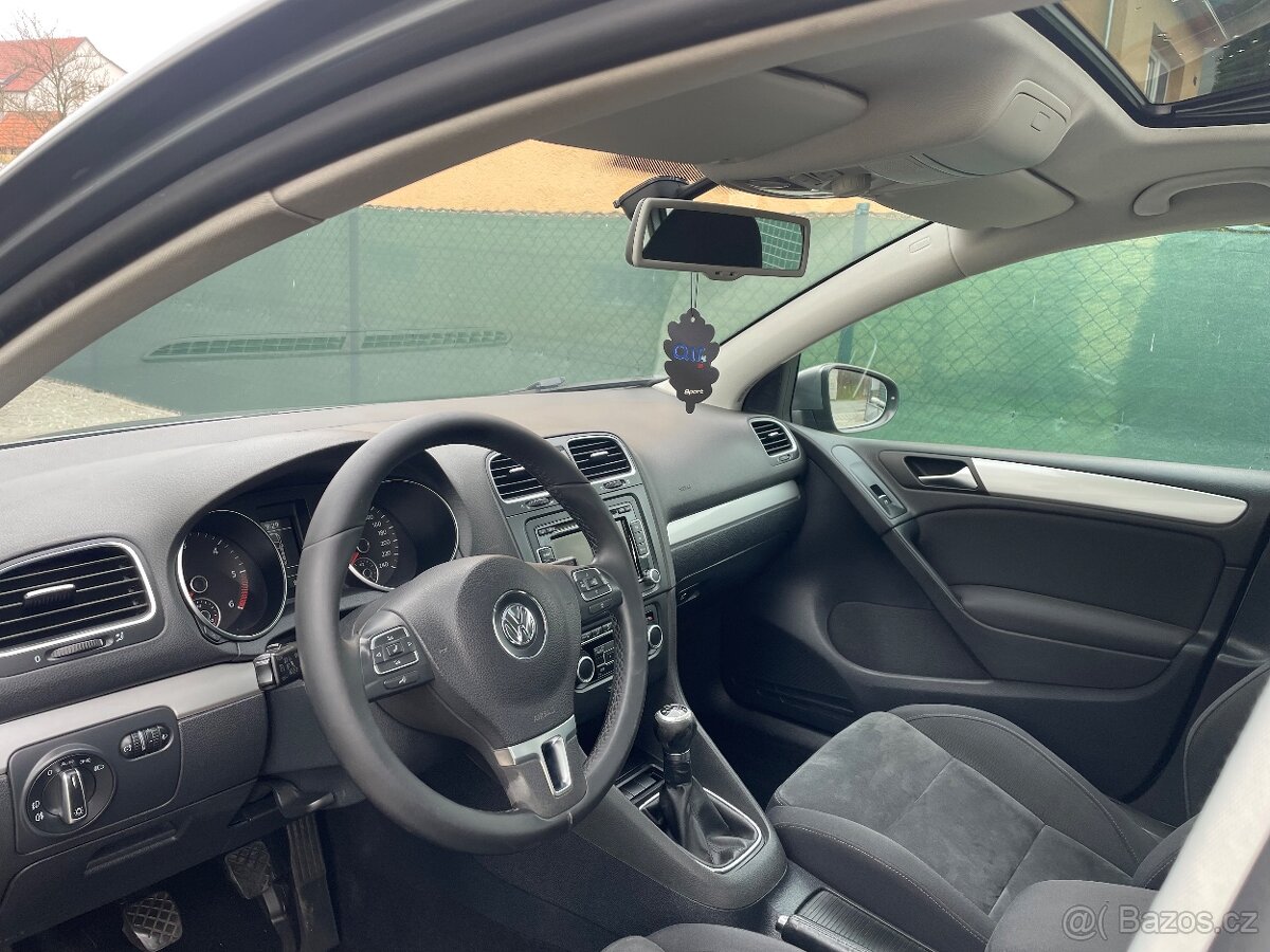 VW GOLF VI. 2.0 TDI 4motion Highline - 18
