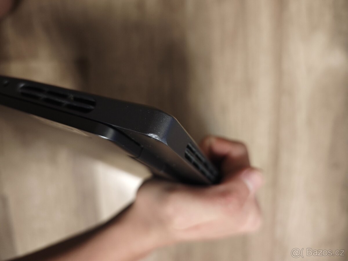 Herní notebook Lenovo Legion Slim 7 15ACH6 RTX 3060 RYZEN 7 - 18