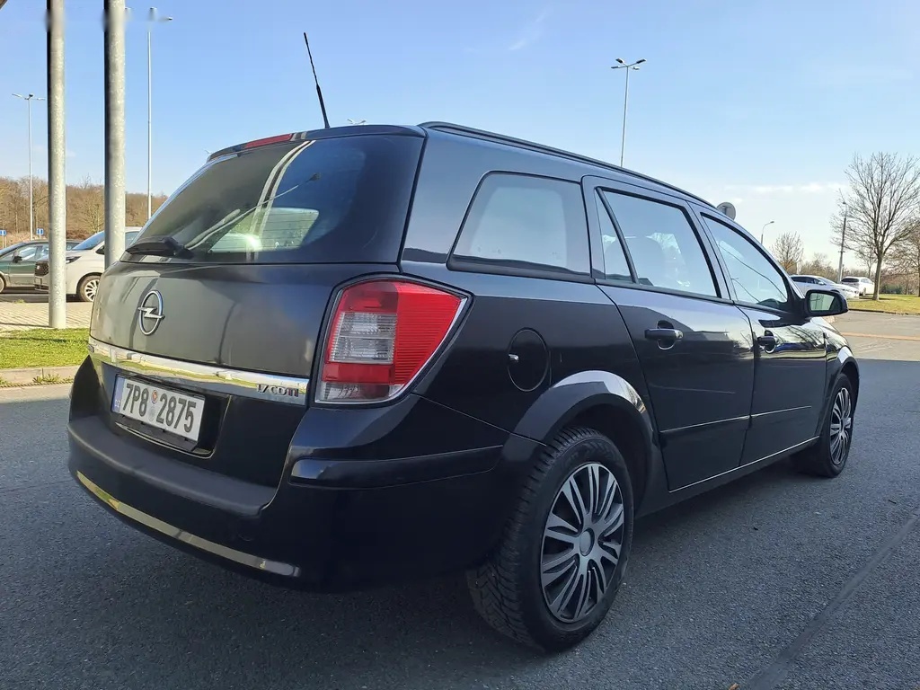 Opel Astra, 1.7CDTI 92KW 6 RYCHLOSTNÍ - 18