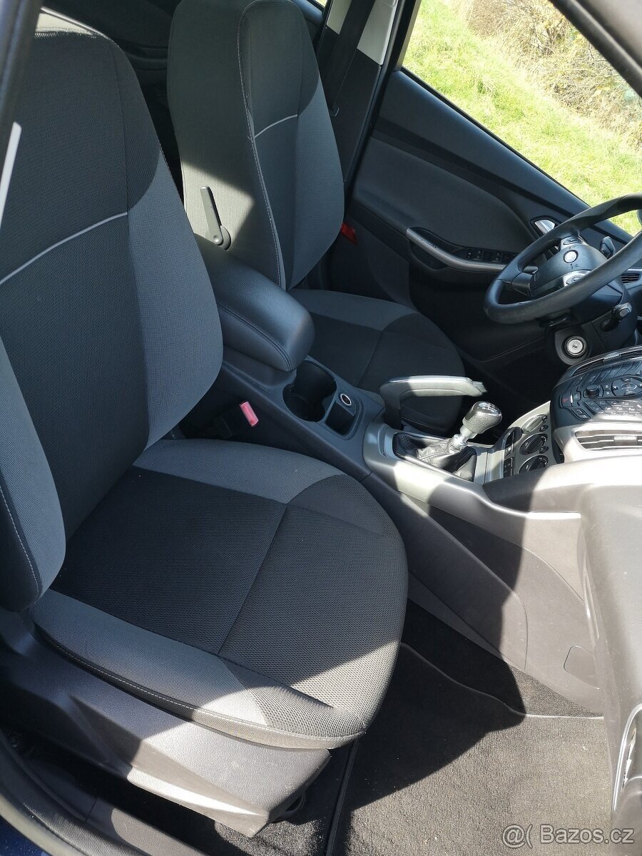 FORD FOCUS COMBI TDCi SERVIS NOVÉ VSTŘIKY SERVIS - 18