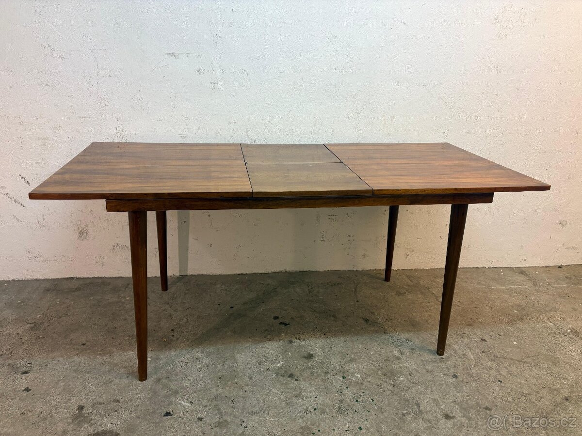 Rozkládací stůl - 18