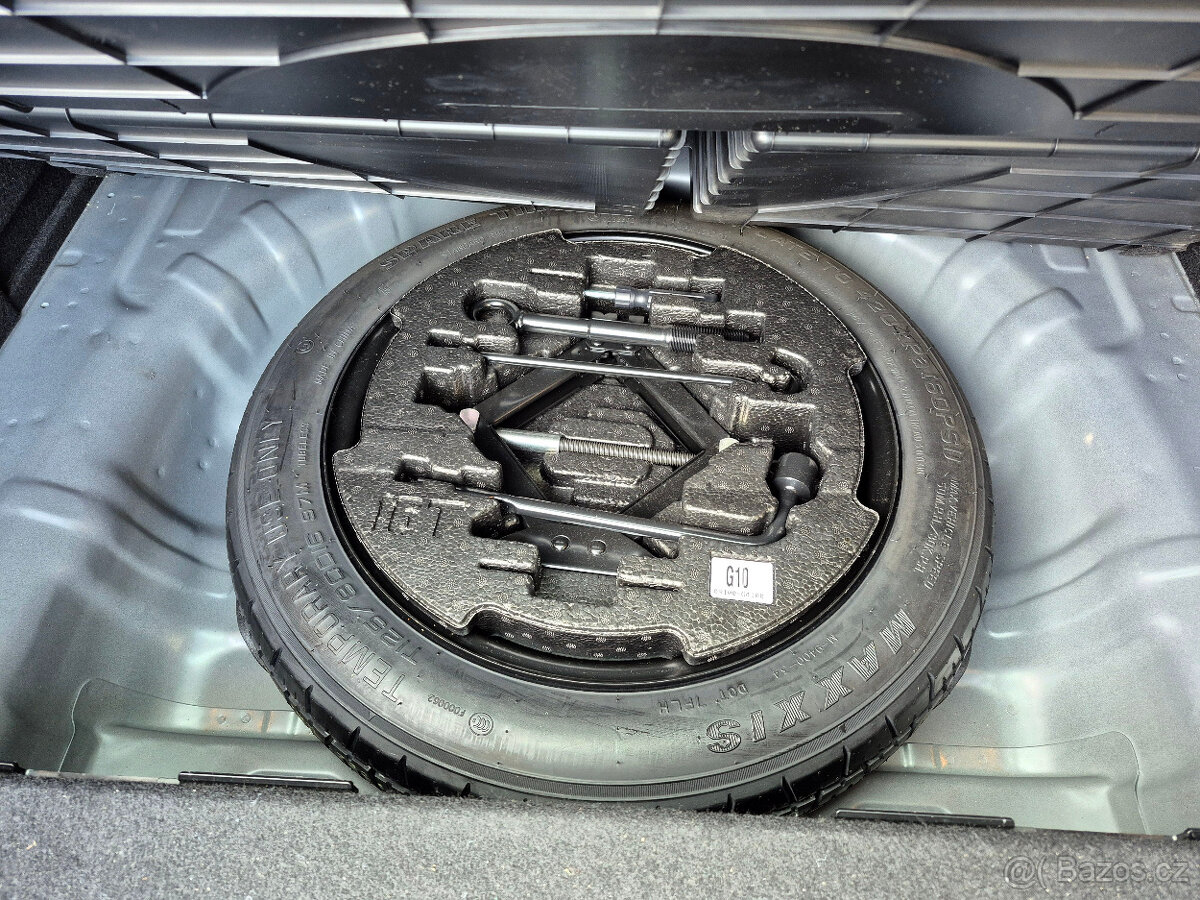 Kia Ceed kombi 1,5 TGDi 118kw, tažné, MY2023, CZ - 18