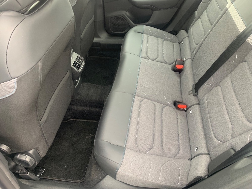 Citroën C4 X 1,2 PureTech ČR You 1maj - 18