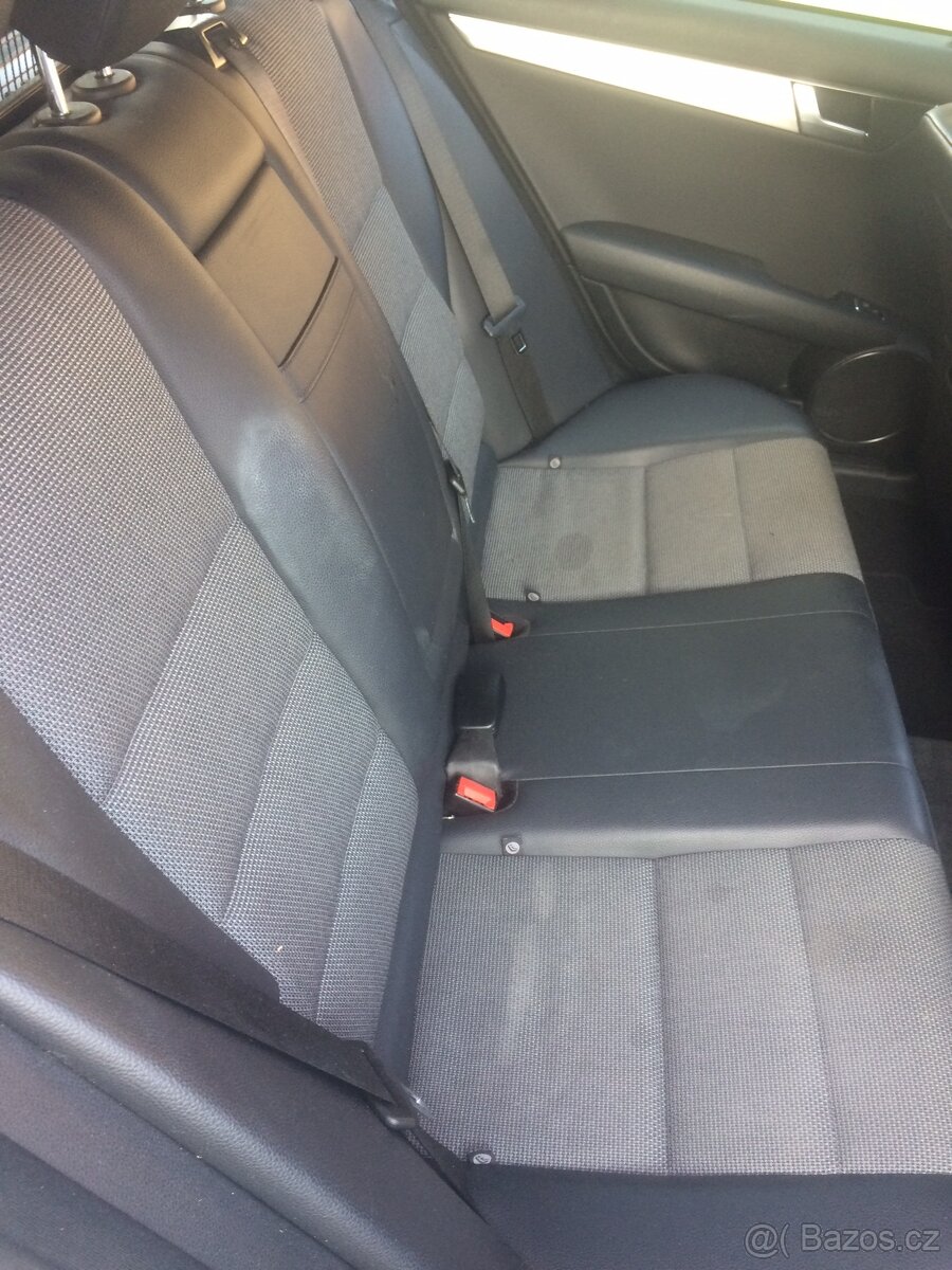 Mercedes-Benz C- 200 CDI - 18