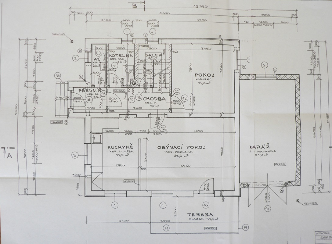 BEZDĚDOVICE - nedokončený RD - 18