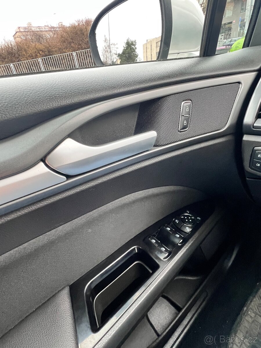 Ford Mondeo mk5 - 18