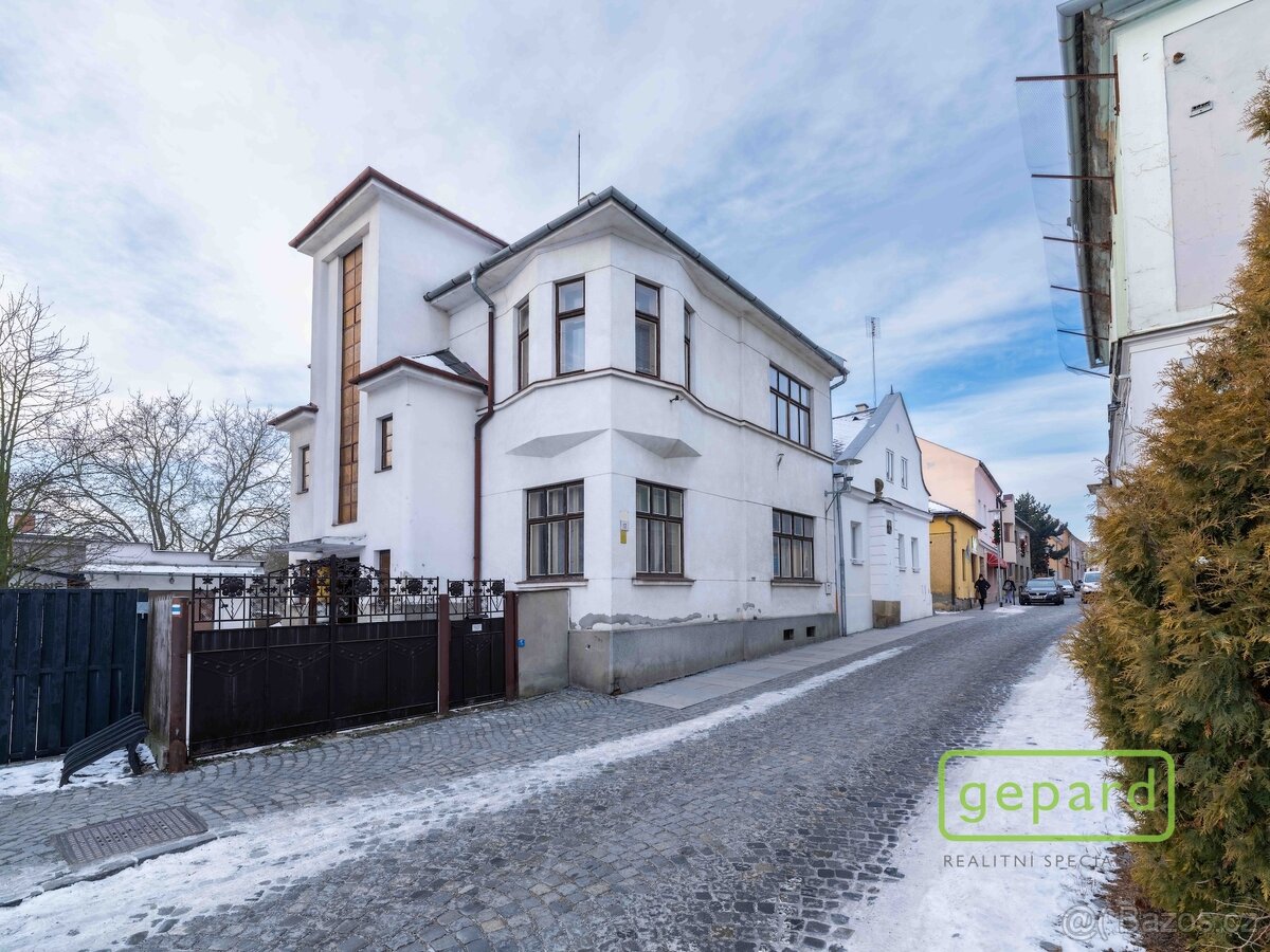 Prodej dvougeneračního domu v Mohelnici - 18